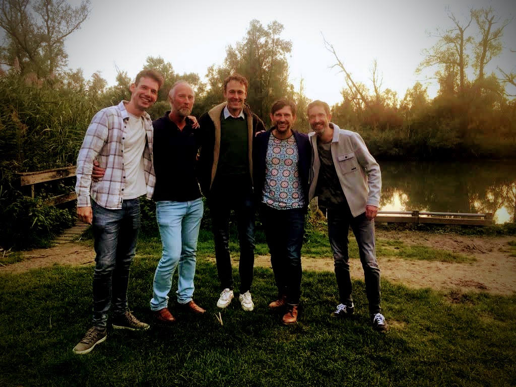 Hier de enthousiaste deelnemers na afloop van een van onze mannencirkels